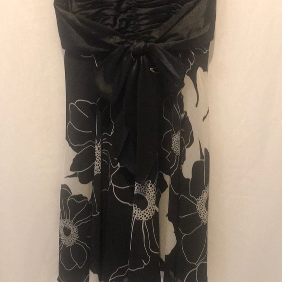 London Times Party Dress - Picture 5 of 9